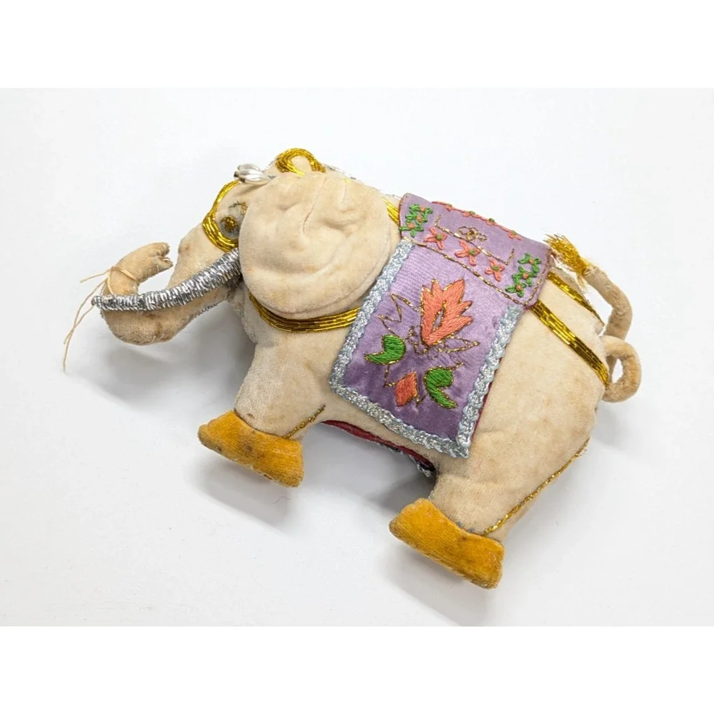 Vintage Cute Embroidered Plush Soft Elephant Christmas Ornaments 5.5